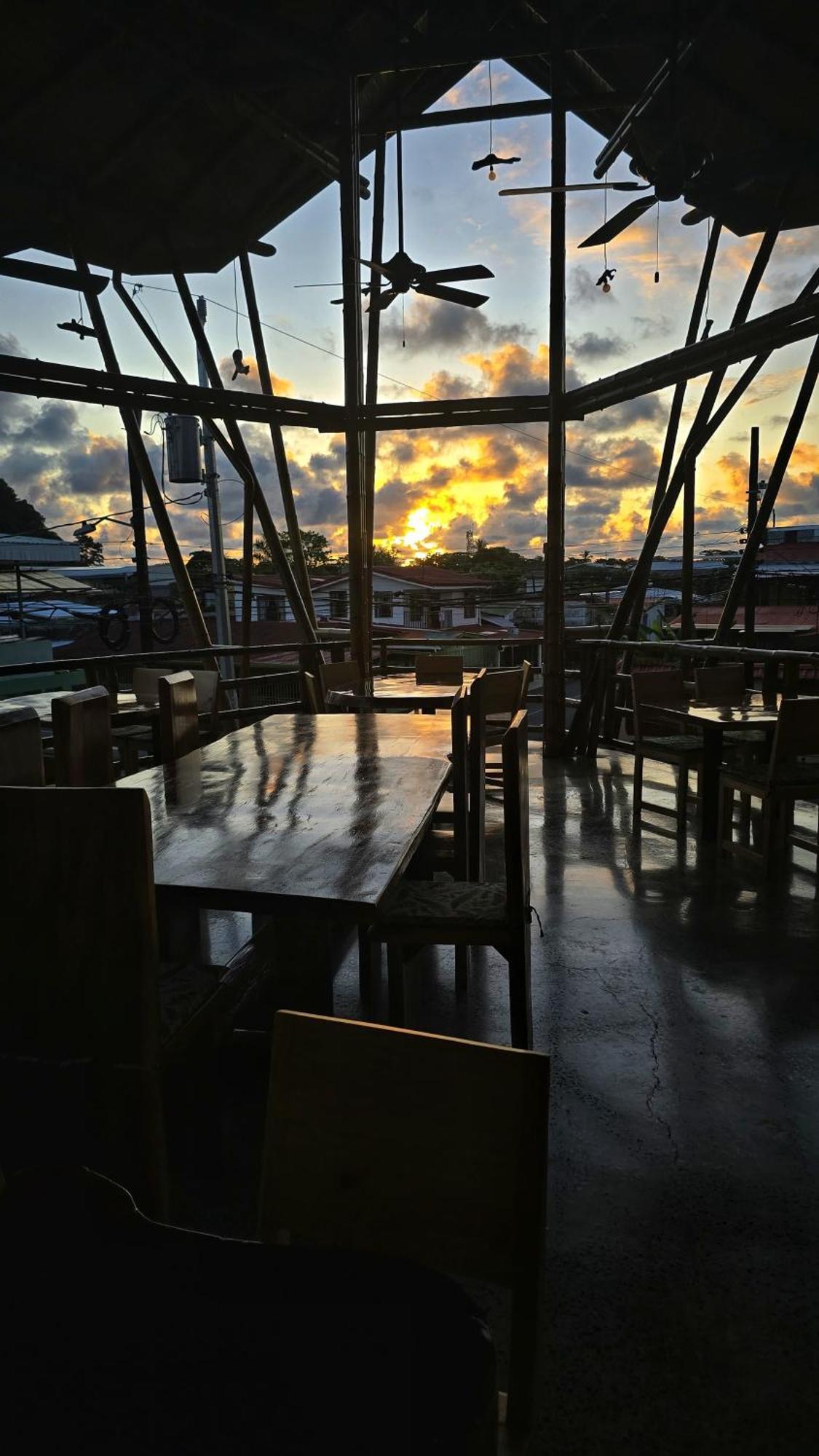 Bonding Coffee Roaster Cafe & Hotel Quepos Kültér fotó